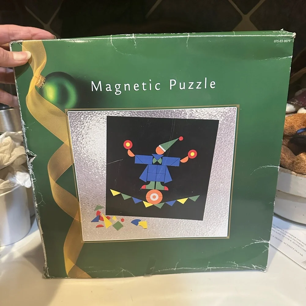 VTG 1998 MAGNETIC PUZZLE DAYTON HUDSON CO LEARNING EDUCATIONAL CREATIVE IMAGINE